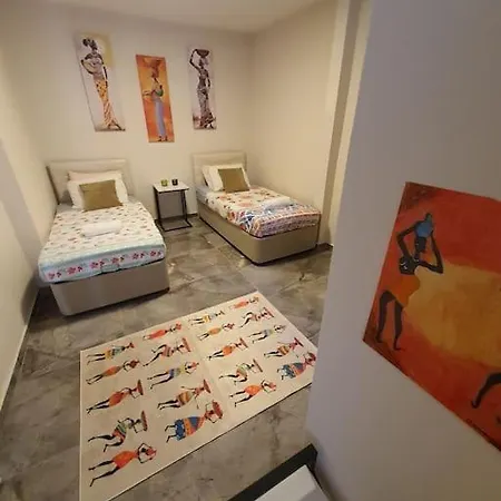 شقة Merkeze Yakin 2+1 *